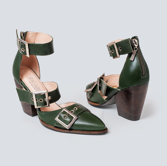 30% DESCUENTO Stiletto en cuero verde - plata