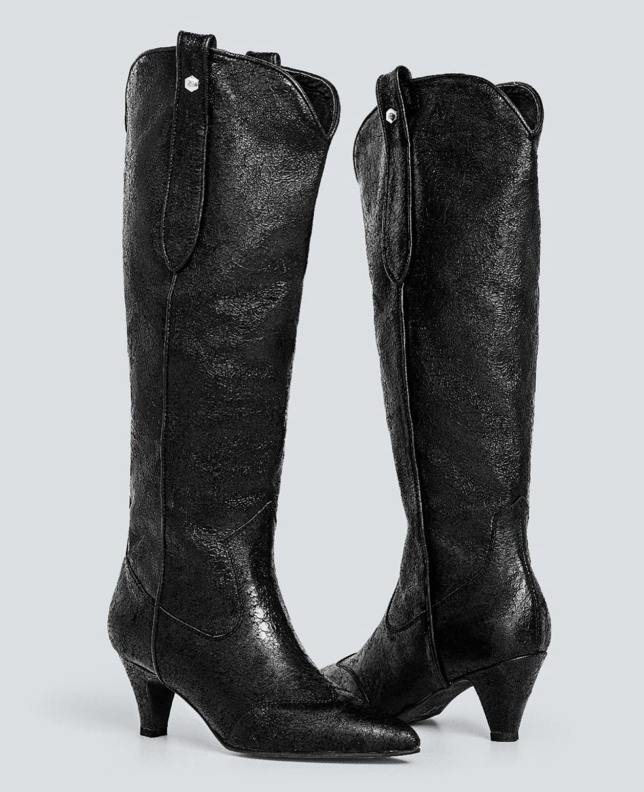 30% Botas en cuero Boho larga negra
