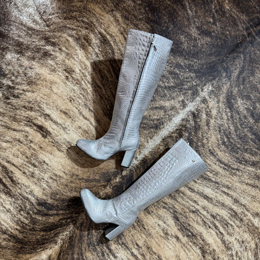 50% DESCUENTO- Botas print plata