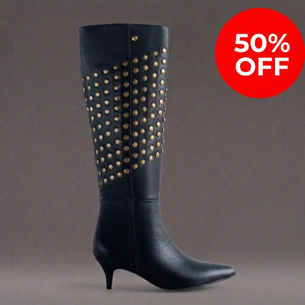 50% DE DESCUENTO- Botas en cuero largas de mujer con taches