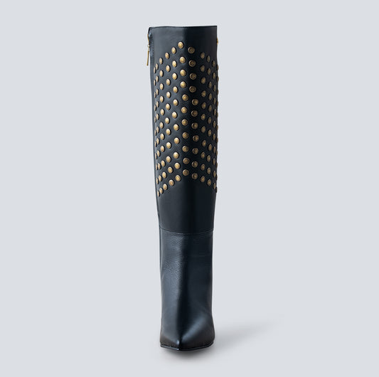 50% DE DESCUENTO- Botas en cuero largas de mujer con taches