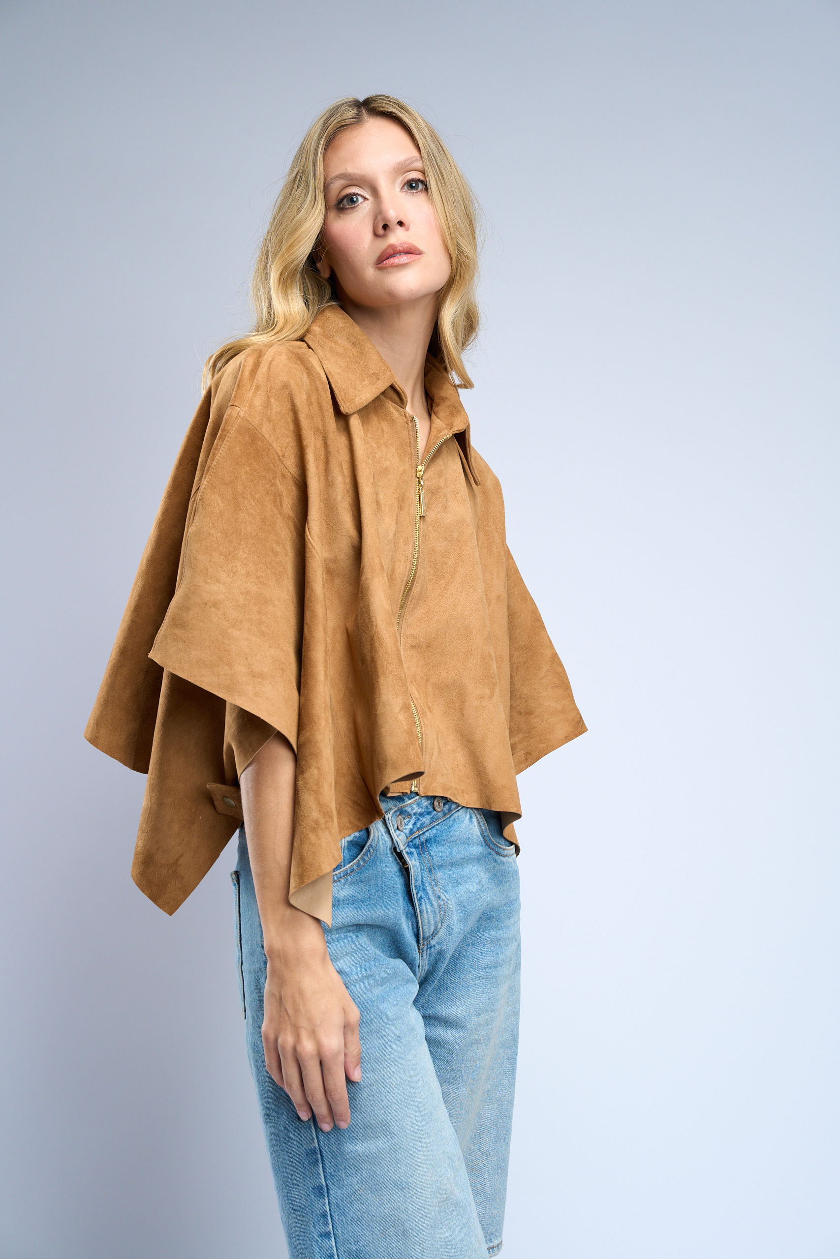 Capa de cuero miel Ariccia