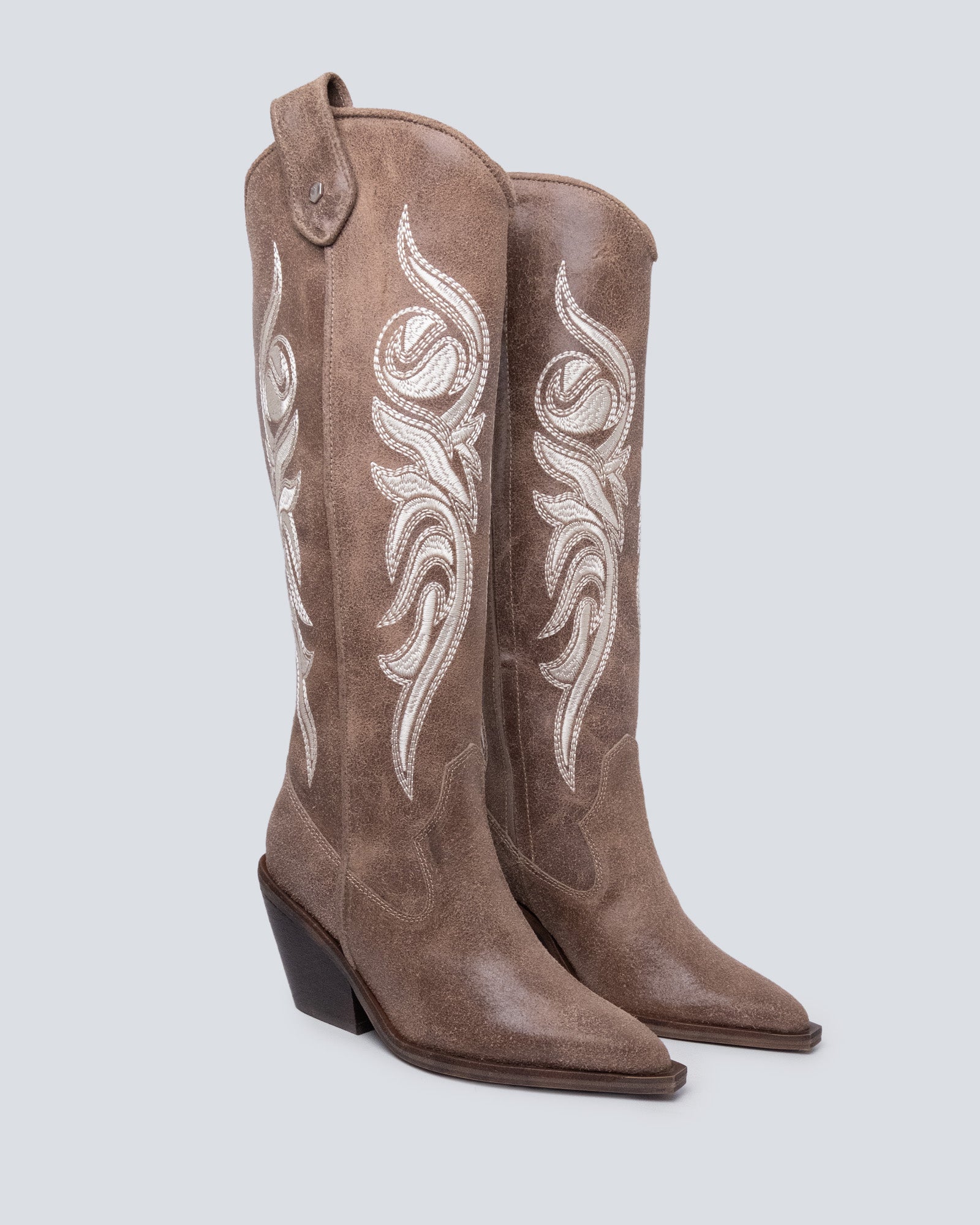 Botas en cuero larga bordada Arena