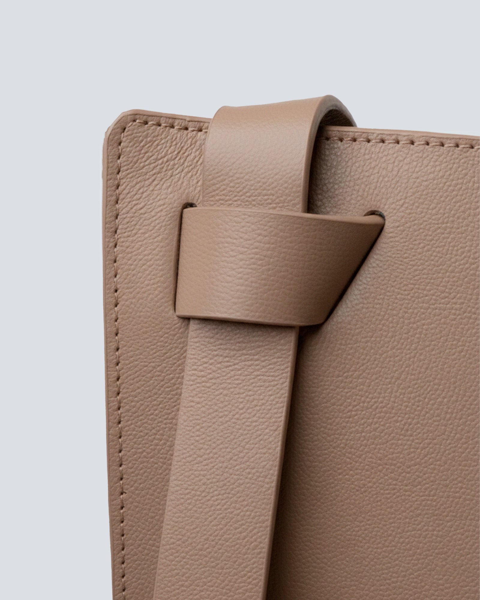 Cinturón en cuero para mujer Asimétrico Beige