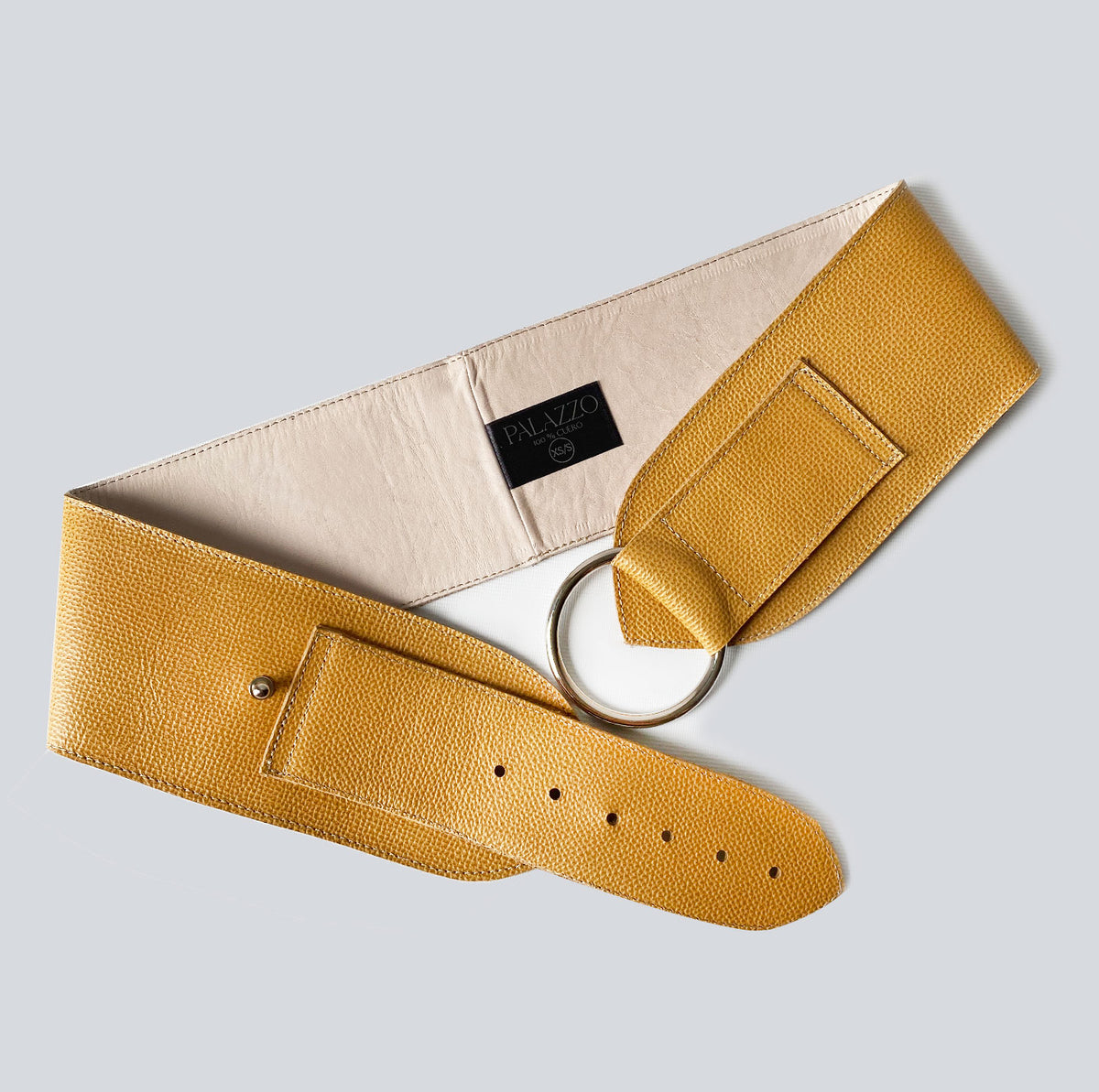 60% DESCUENTO-Cinturón en cuero print liso